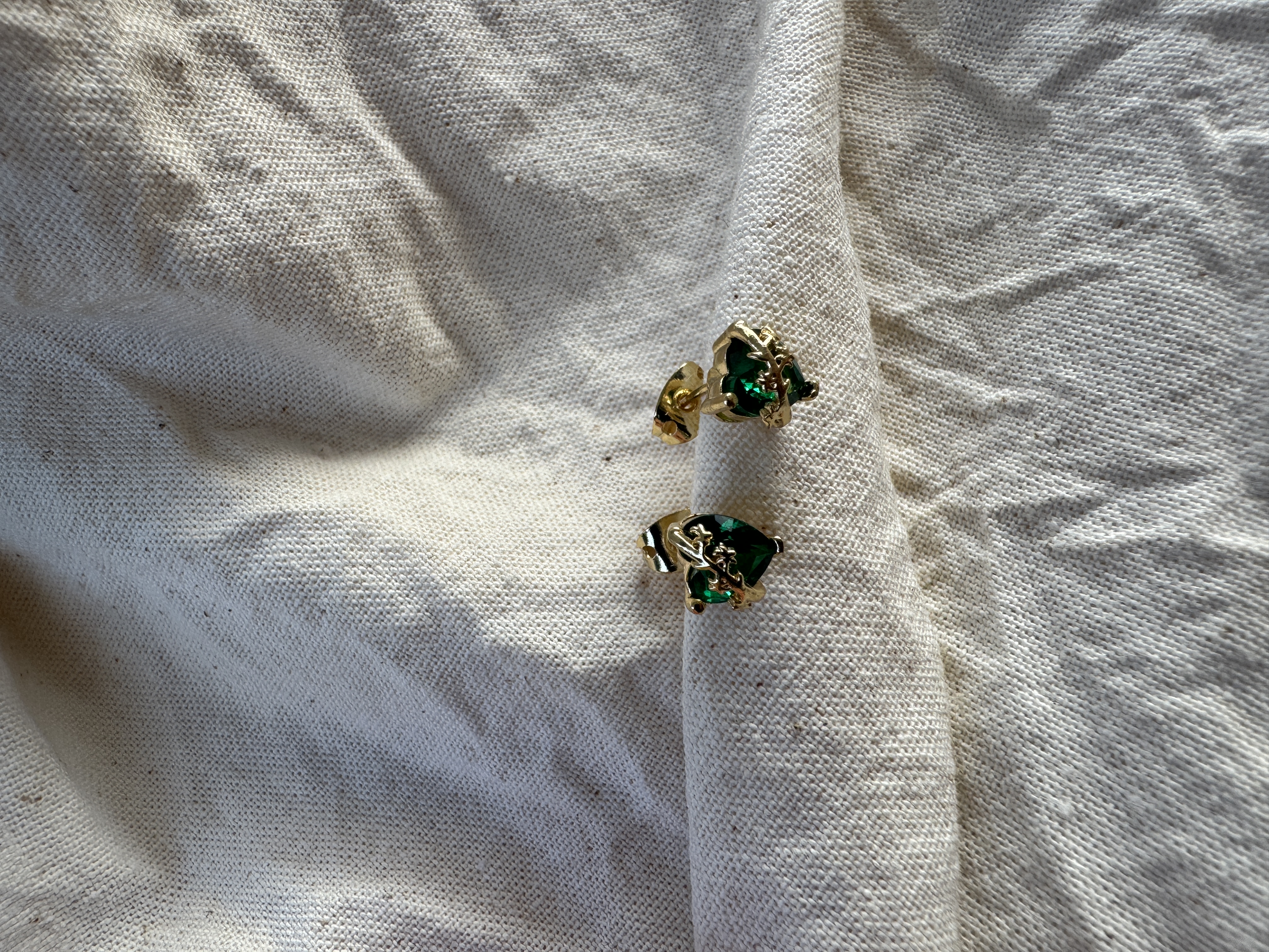Aretes cristal casto corazón